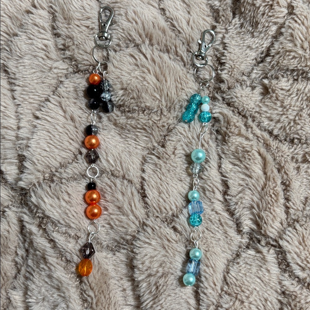 Elegant Beaded bag charms (2 pcs/ 2 keychains) (handmade)